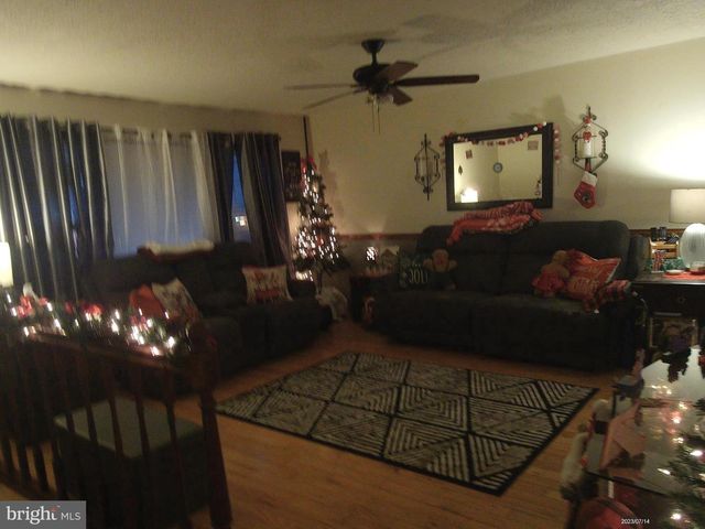 139 FAIRMOUNT AVE, Blackwood, NJ 08012