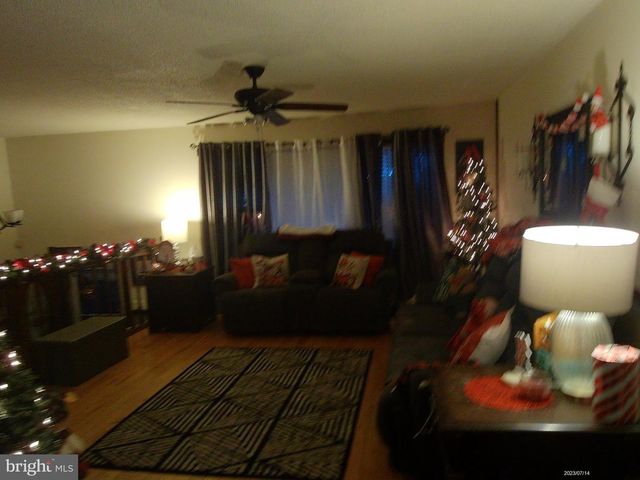 139 FAIRMOUNT AVE, Blackwood, NJ 08012