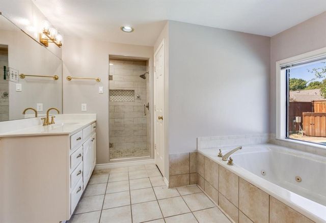 10127 Chisholm Trail, Dallas, TX 75243