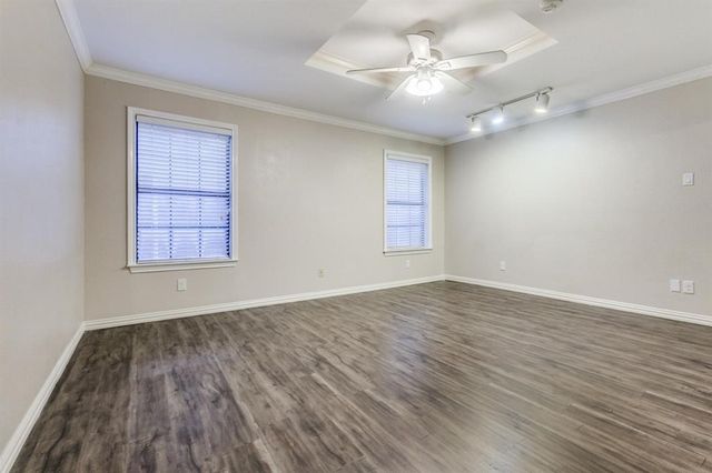 10127 Chisholm Trail, Dallas, TX 75243