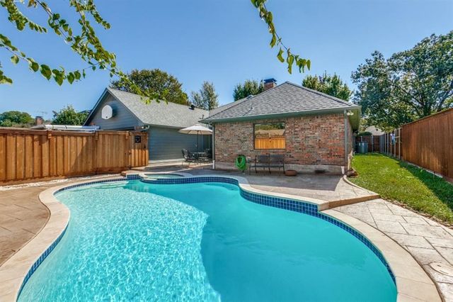 10127 Chisholm Trail, Dallas, TX 75243