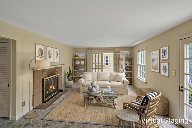 518 S. Lakeshore DRIVE, Fontana, WI 53125