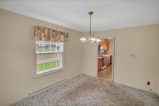 518 S. Lakeshore DRIVE, Fontana, WI 53125