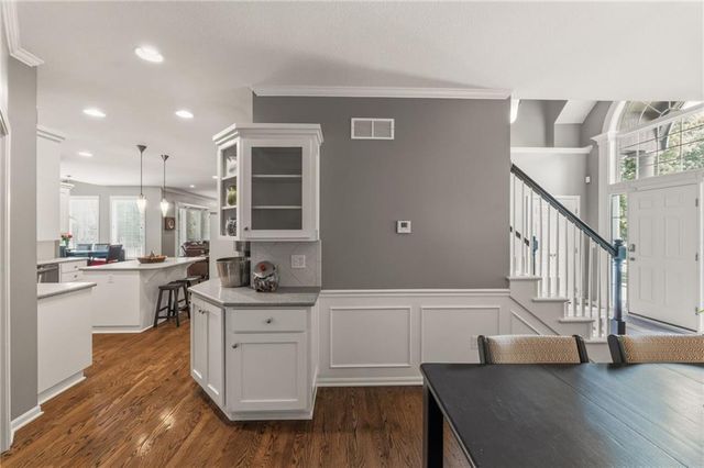4539 Grove Street, Shawnee, KS 66226