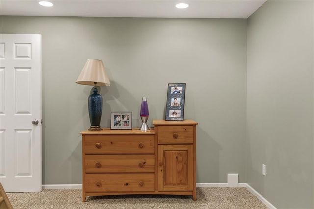 4539 Grove Street, Shawnee, KS 66226
