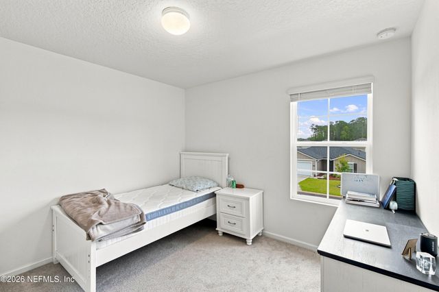 5012 BIG PINE Drive, Jacksonville, FL 32218
