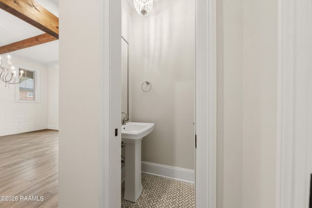 104 Mcarthur Court, Youngsville, LA 70592