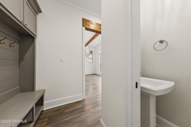 104 Mcarthur Court, Youngsville, LA 70592