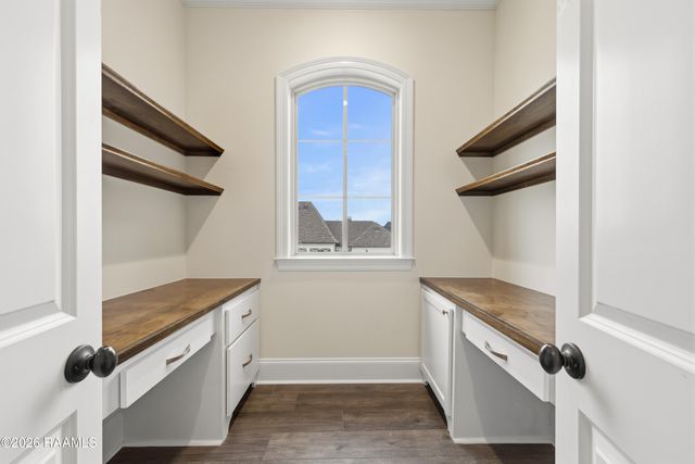 104 Mcarthur Court, Youngsville, LA 70592