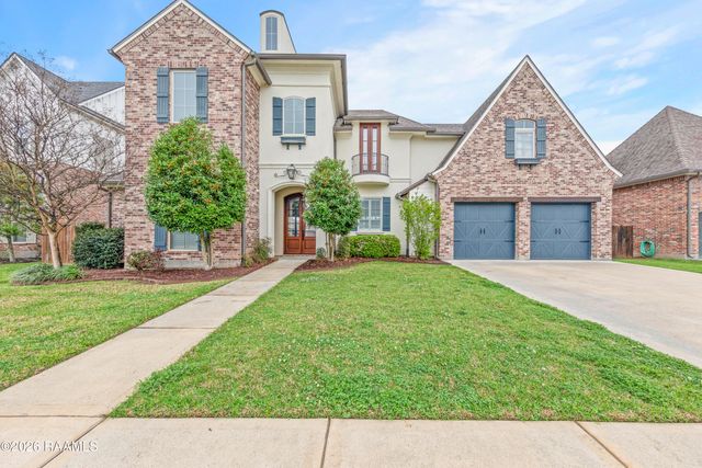 104 Mcarthur Court, Youngsville, LA 70592