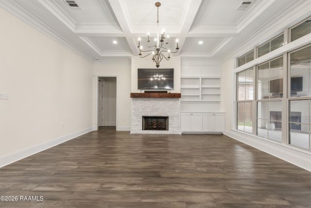 104 Mcarthur Court, Youngsville, LA 70592