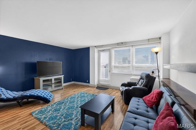 210 N 17th Street 1412, St Louis, MO 63103