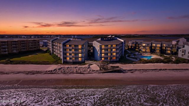 1896 New River Inlet Road 1105, N Topsail Beach, NC 28460