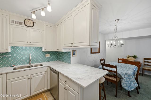 1896 New River Inlet Road 1105, N Topsail Beach, NC 28460