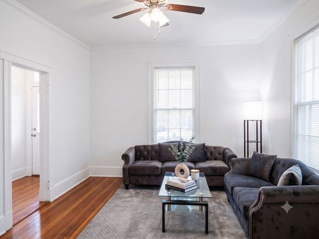 8 Porter Street Court 3, Salem, MA 01970