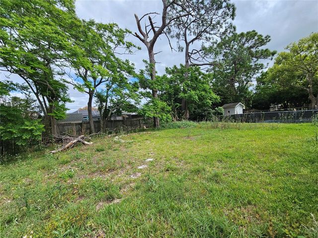 15812 SEA PINES DRIVE, Hudson, FL 34667