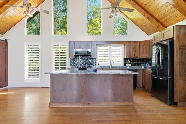 236 Butterfly Drive, Ranger, GA 30734