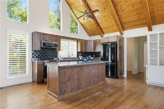 236 Butterfly Drive, Ranger, GA 30734