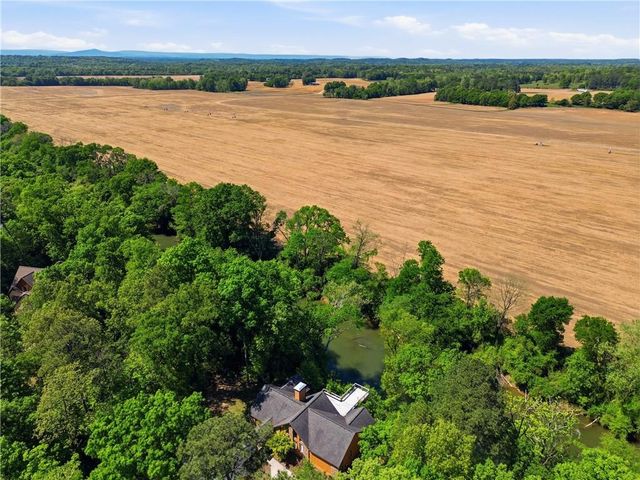 236 Butterfly Drive, Ranger, GA 30734