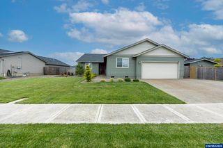 1487 Austin Av, Woodburn, OR 97071