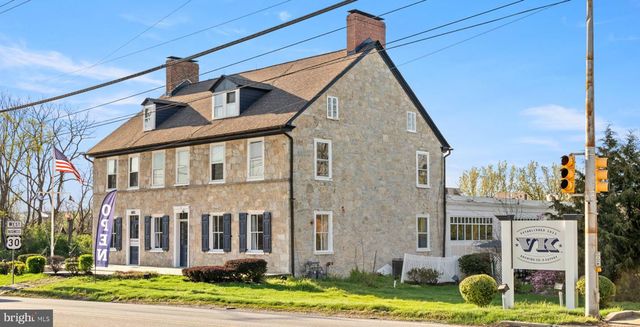 121 FOUR LEAF DR, Downingtown, PA 19335