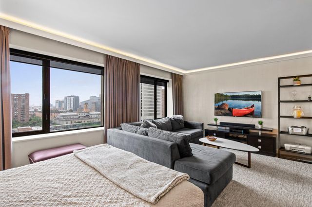 15 S 1st Street A1108, Minneapolis, MN 55401