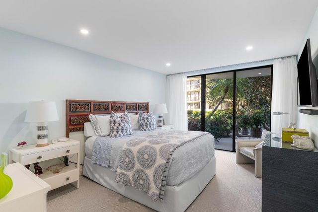 2778 S Ocean Boulevard 107s, Palm Beach, FL 33480