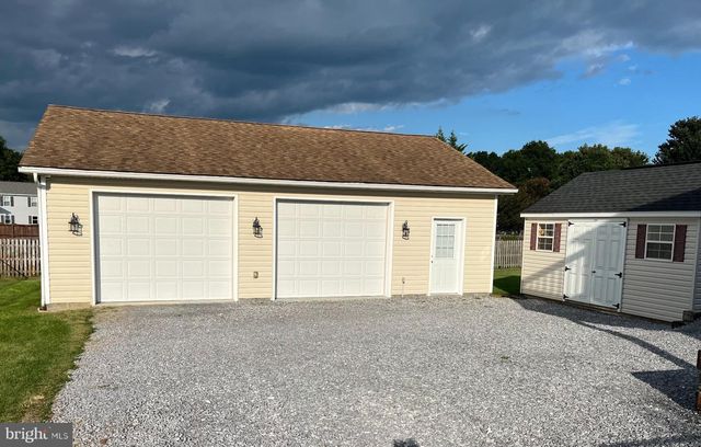 15932 HIBISCUS DR, Hagerstown, MD 21740