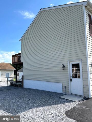 15932 HIBISCUS DR, Hagerstown, MD 21740