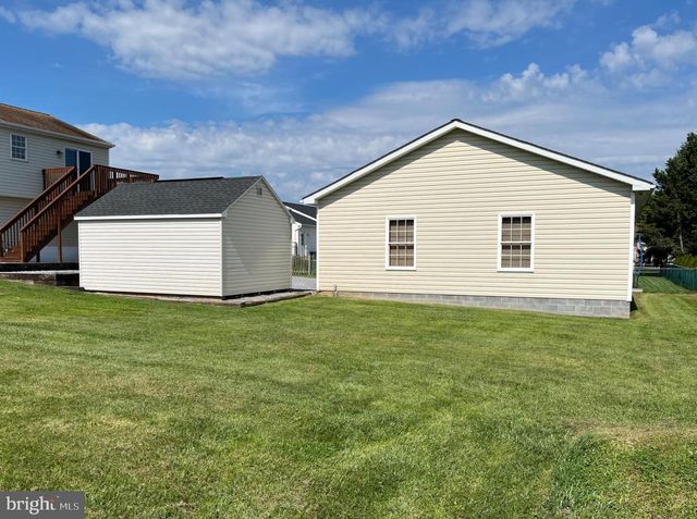 15932 HIBISCUS DR, Hagerstown, MD 21740