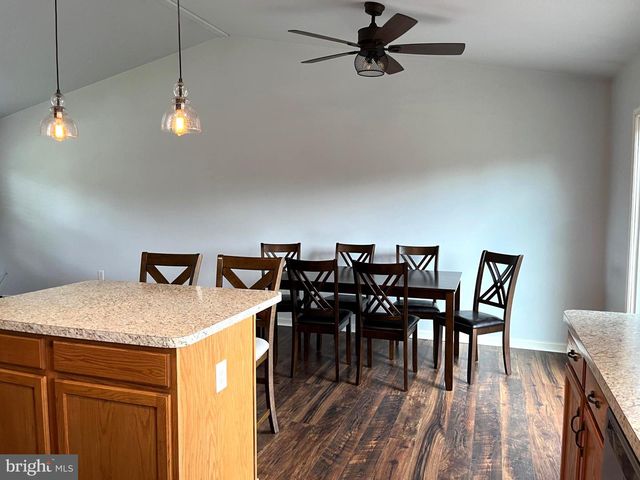 15932 HIBISCUS DR, Hagerstown, MD 21740