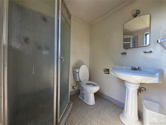 291 Concord Avenue, Oceanside, NY 11572