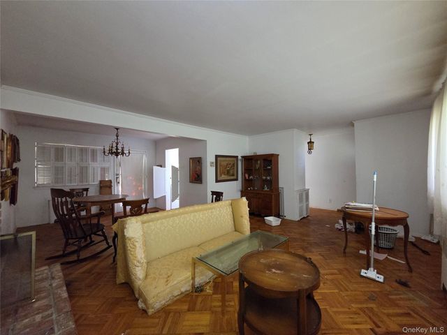 291 Concord Avenue, Oceanside, NY 11572