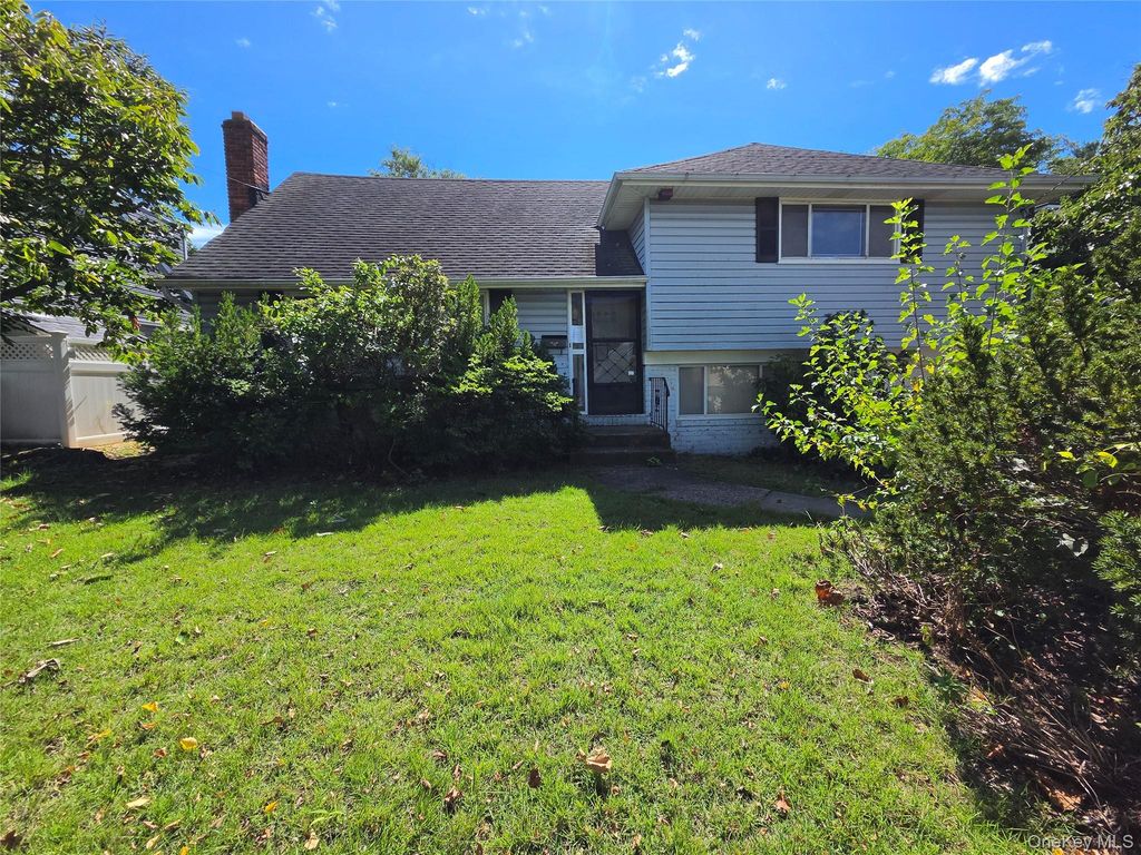 291 Concord Avenue, Oceanside, NY 11572 — photo 5
