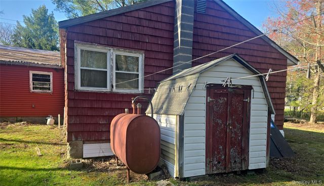 12 Casey Lane, Wurtsboro, NY 12790