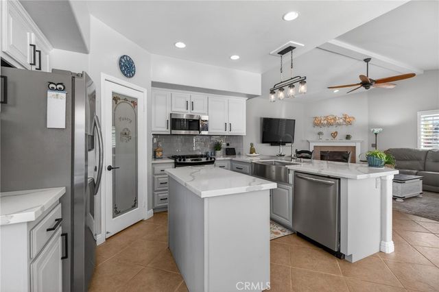 14029 Dove Canyon Drive, Riverside, CA 92503