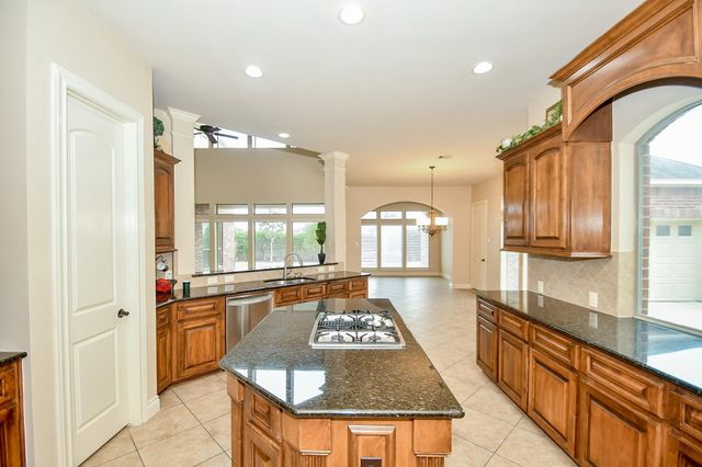 1215 Pendergrass Trail, Sugar Land, TX 77479