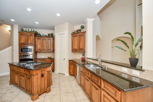 1215 Pendergrass Trail, Sugar Land, TX 77479