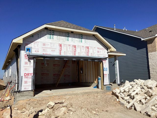 121 Clover BND, Liberty Hill, TX 78642