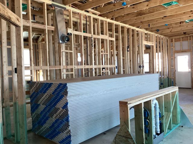 121 Clover BND, Liberty Hill, TX 78642