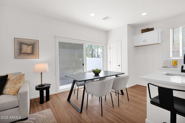 16875 N 12TH Street 20, Phoenix, AZ 85022