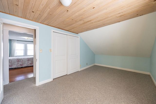 1 Elizabeth St, Taunton, MA 02780