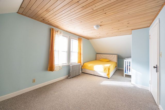 1 Elizabeth St, Taunton, MA 02780