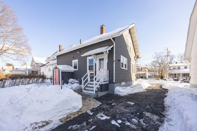1 Elizabeth St, Taunton, MA 02780
