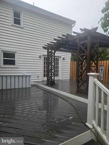 16709 BETHAYRES RD, Rockville, MD 20855