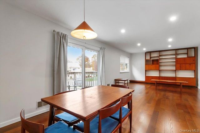 99 Molly Pitcher Lane B, Yorktown Heights, NY 10598