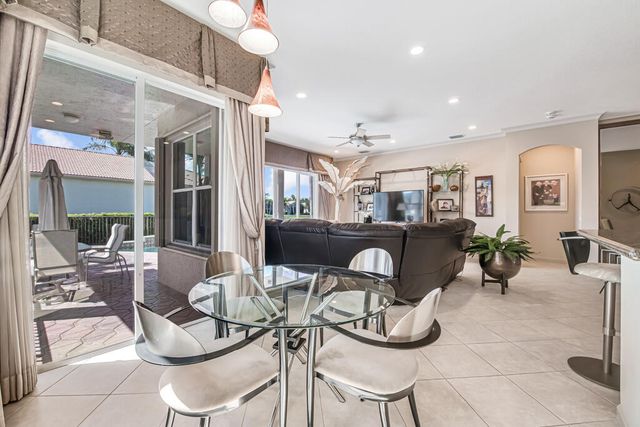 7775 Ocean Sunset Drive, Lake Worth, FL 33467