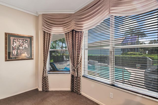 7775 Ocean Sunset Drive, Lake Worth, FL 33467