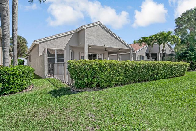 7775 Ocean Sunset Drive, Lake Worth, FL 33467
