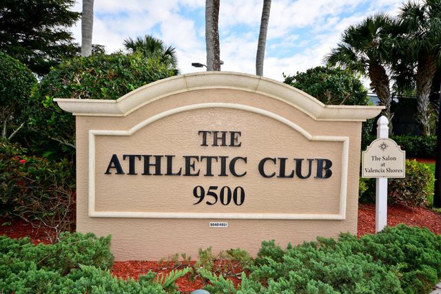 7775 Ocean Sunset Drive, Lake Worth, FL 33467